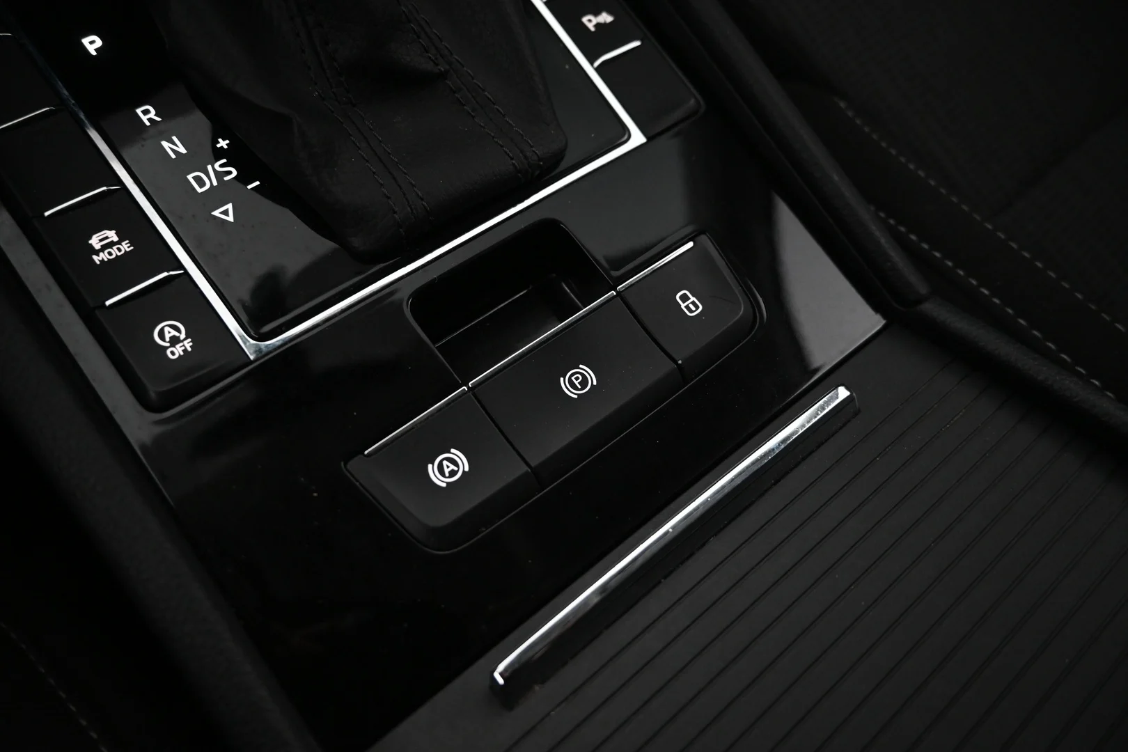 Car Image - 4pcGifHvjQoyo8zvudFfIZ