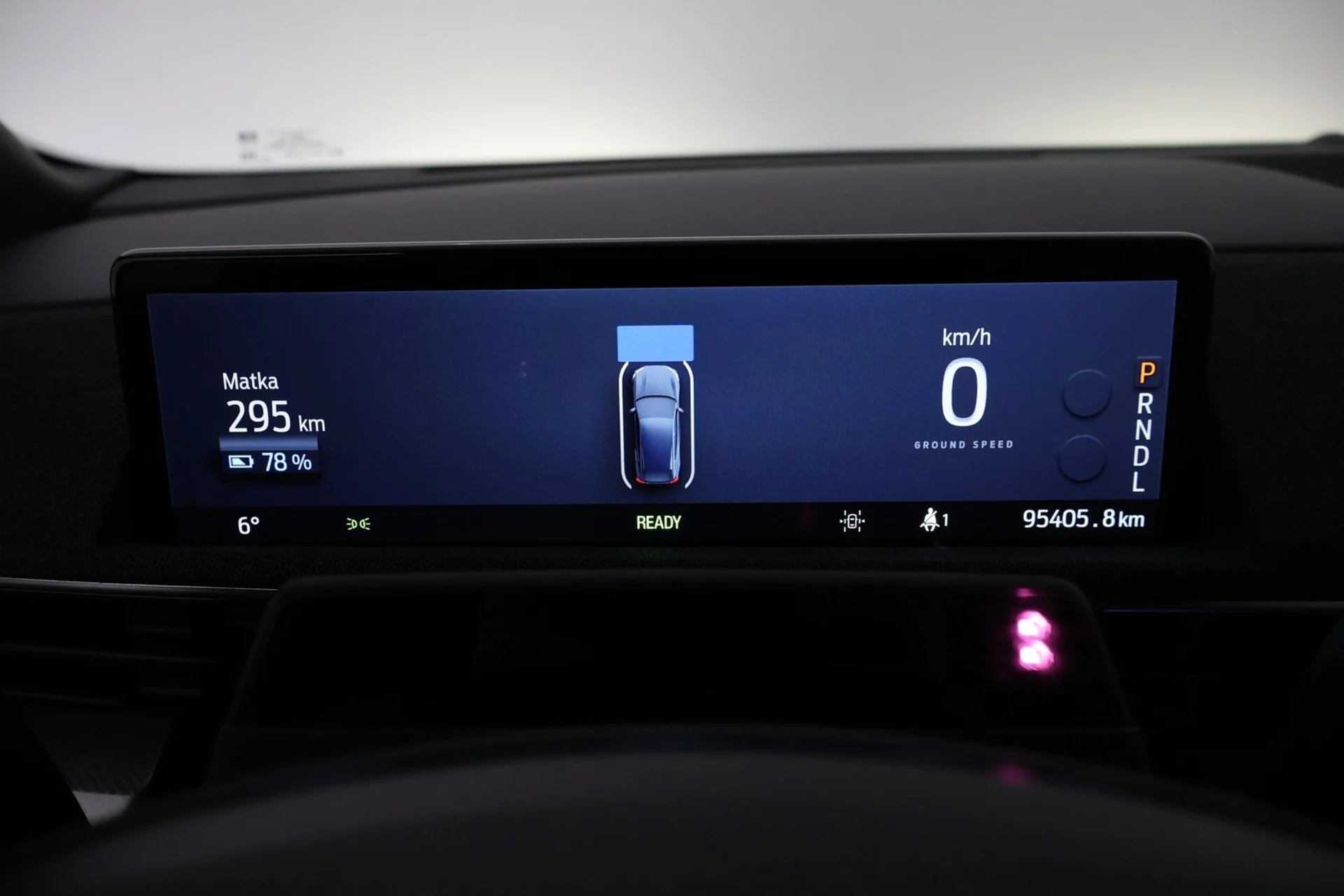 Car Image - 1gWGbEtB7a4UhqADKxf2Tz