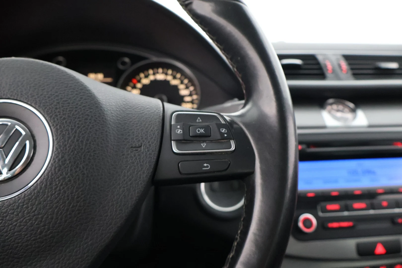 Car Image - 3KcYDumtuYvAYknBY01k0y