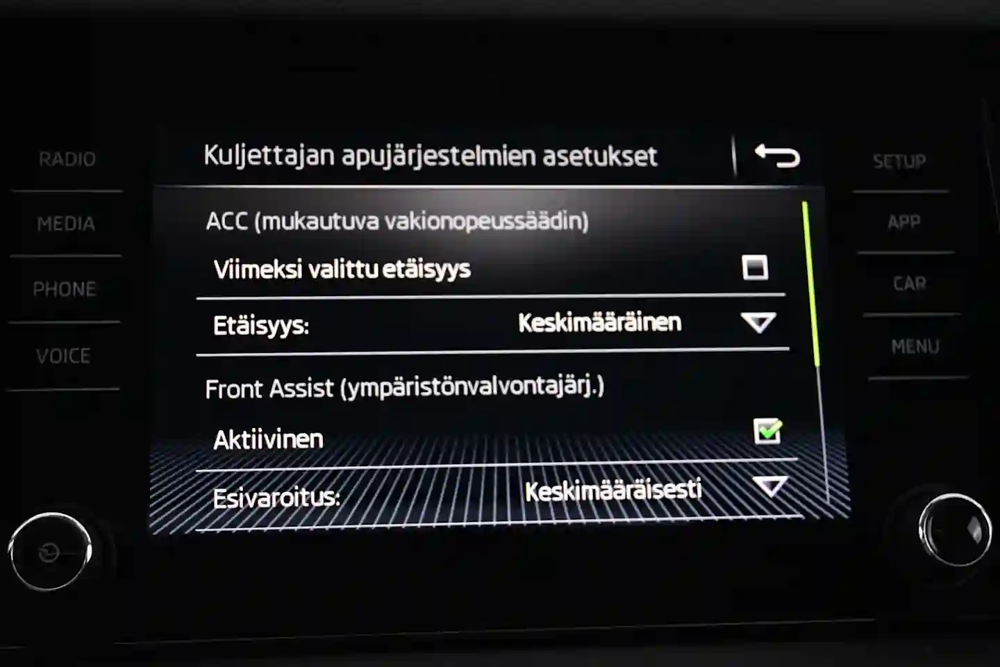 Car Image - 1Y4iDyslS0i4sURLlJblEF