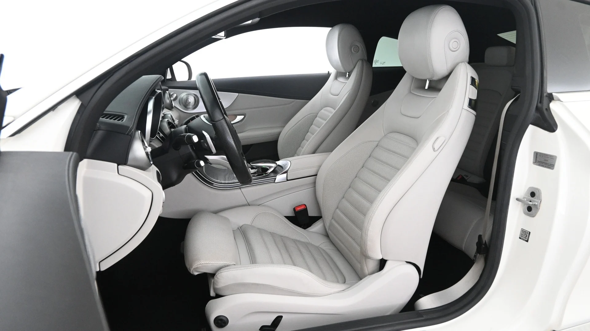 Car Image - 3oBvinVs02L94sOIgh8v1Z