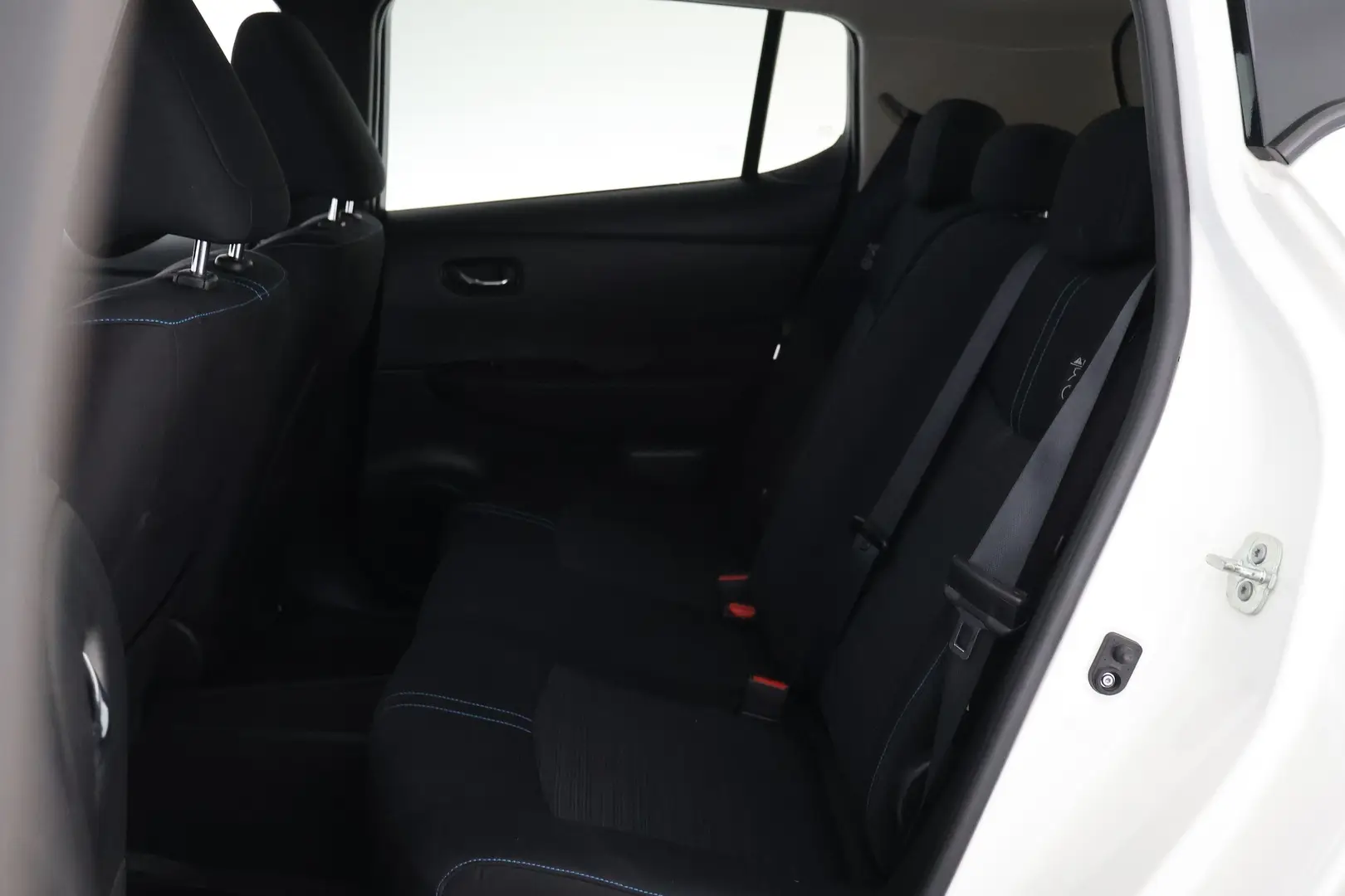 Car Image - 5wu9H1KhZ9OoUncHsXQlm