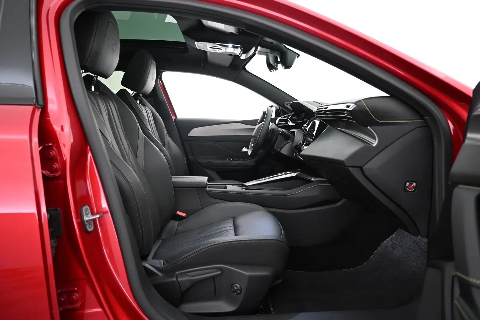 Car Image - 7soDv3Ch61lcMbH809zU12