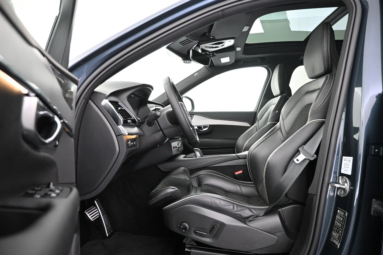 Car Image - 6J5fFOTdYuBMXRc3MAuwG8