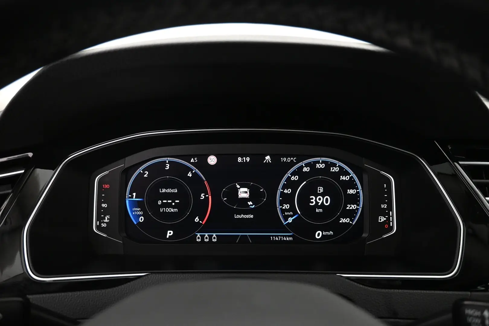 Car Image - 7qKM8SmkIEpFWAbqzRMux7