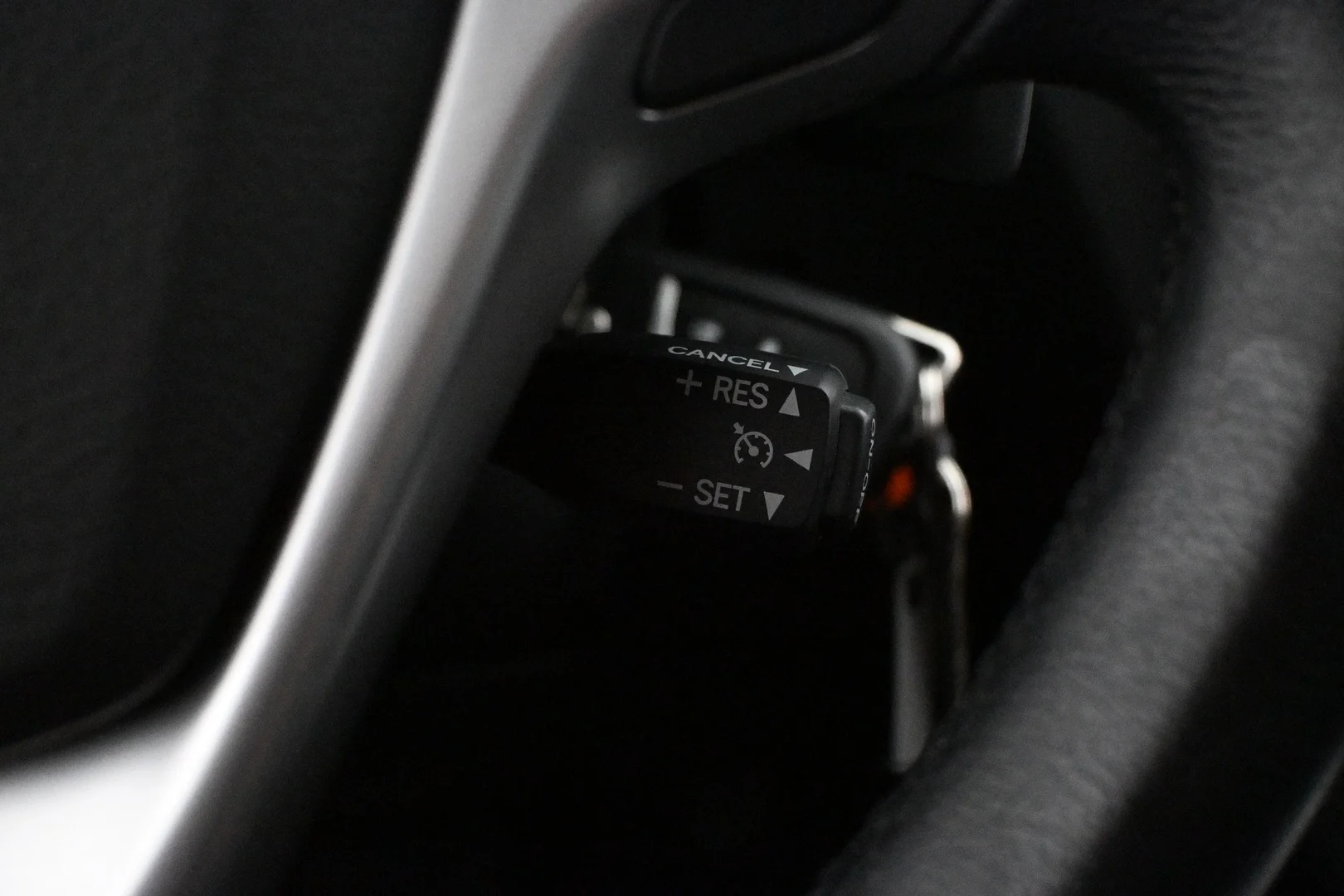 Car Image - 1CIfMxiFc7ootNlb0ofwiY