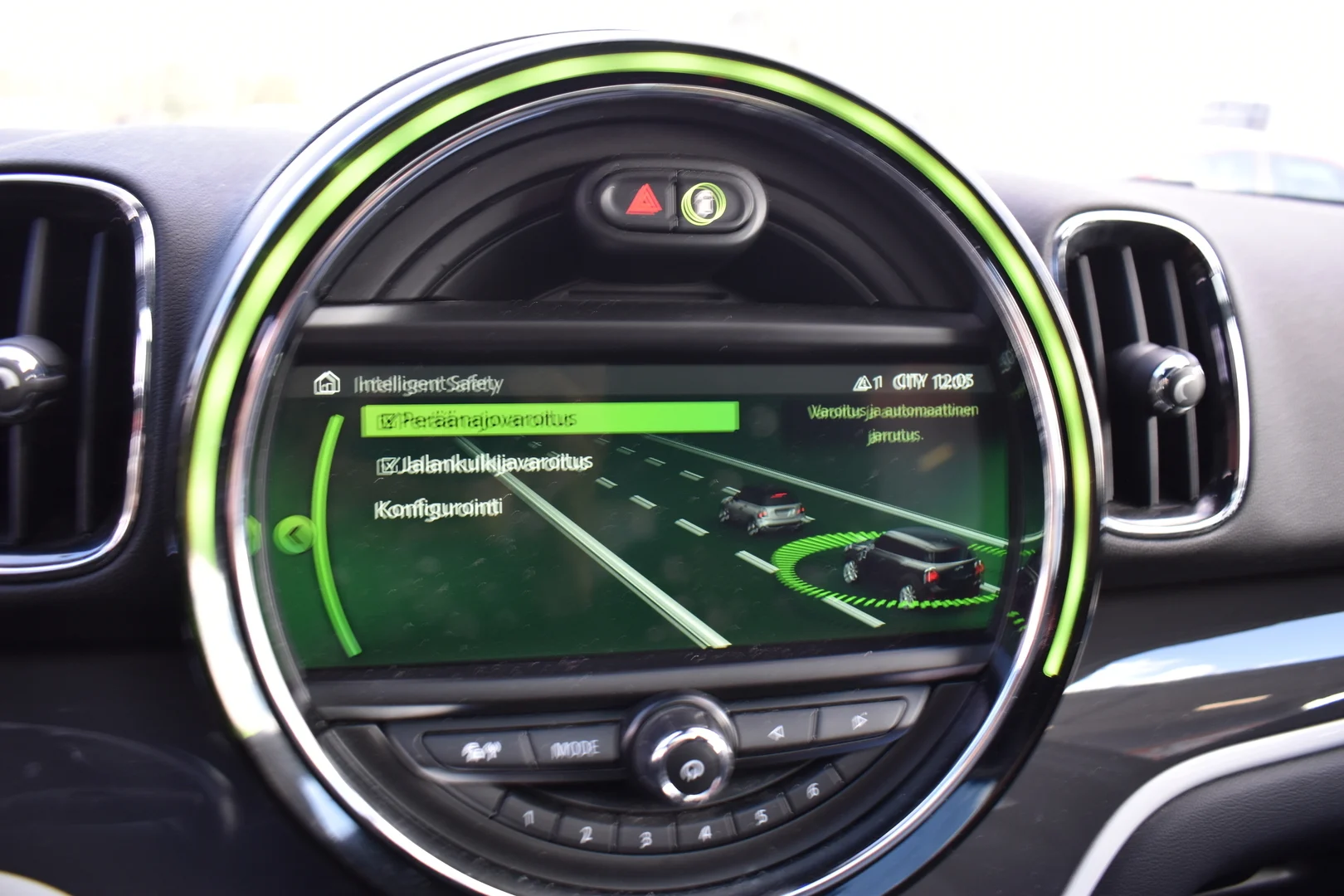 Car Image - 4swJnwbzLaYUXnEpaTSo1H