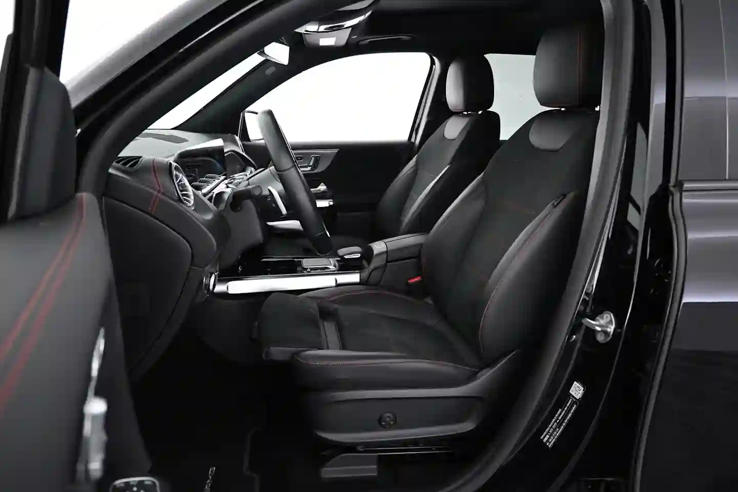 Car Image - mUAtiZxVe7UanAkErpDUX