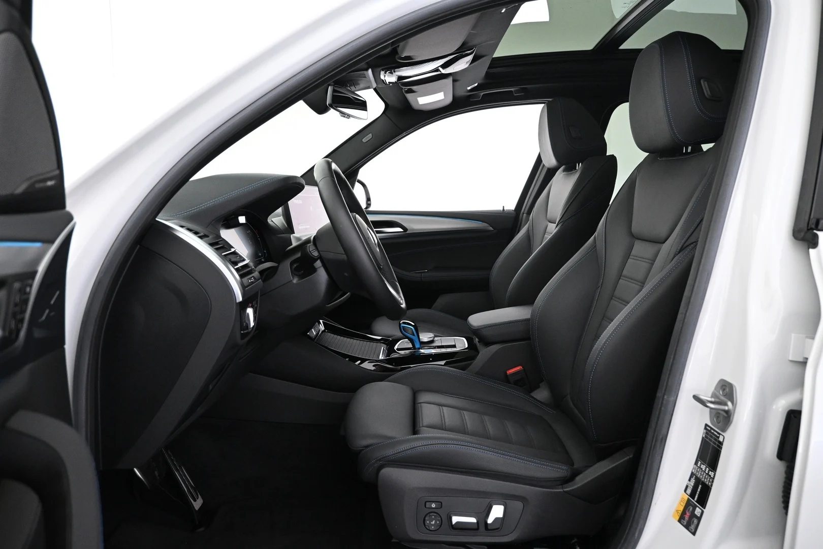 Car Image - 7vY1NhNeES0D3b1q8BsqSn