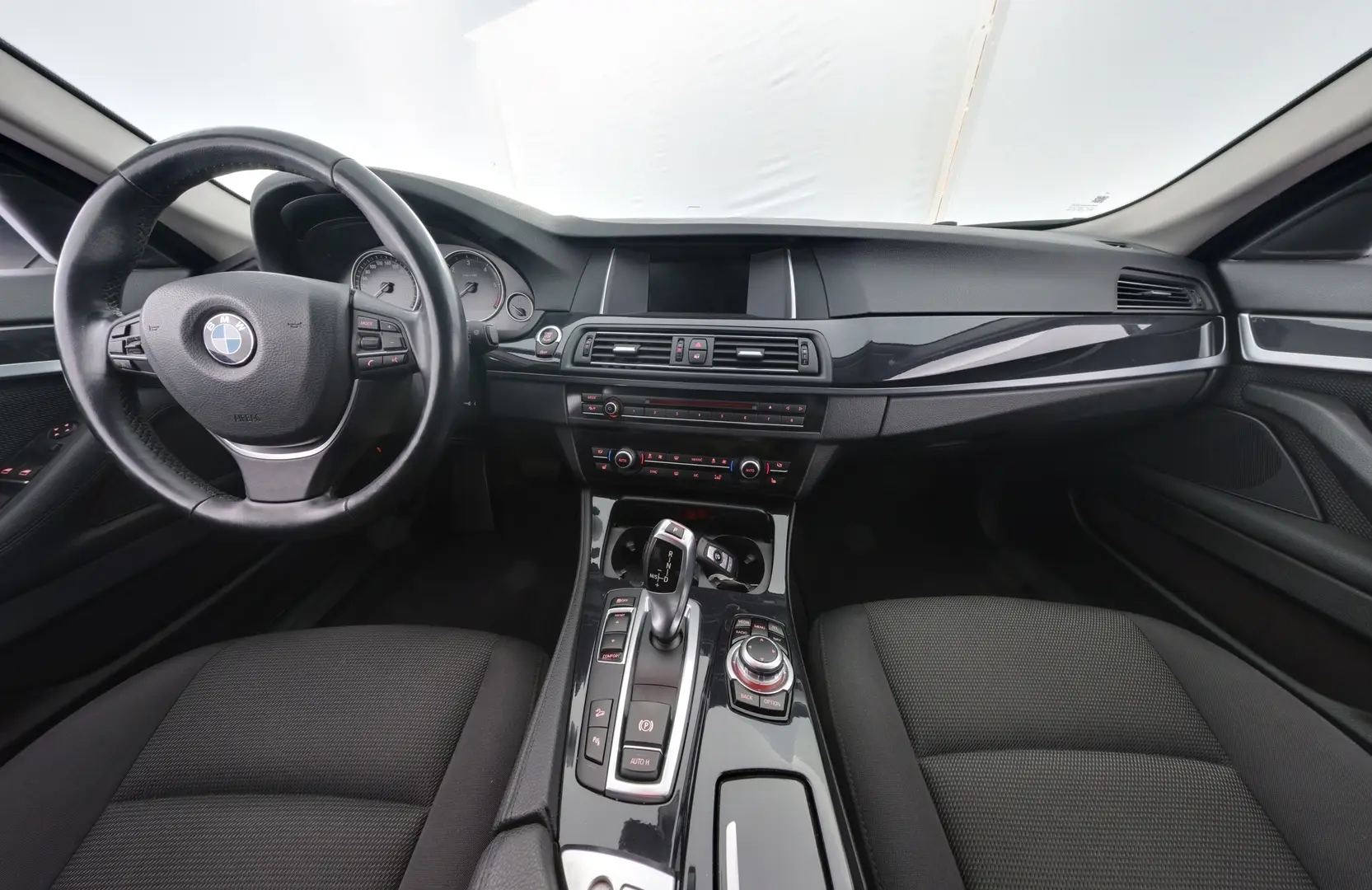 Car Image - 4WGwWQINfUd6xEqK7GJP4k