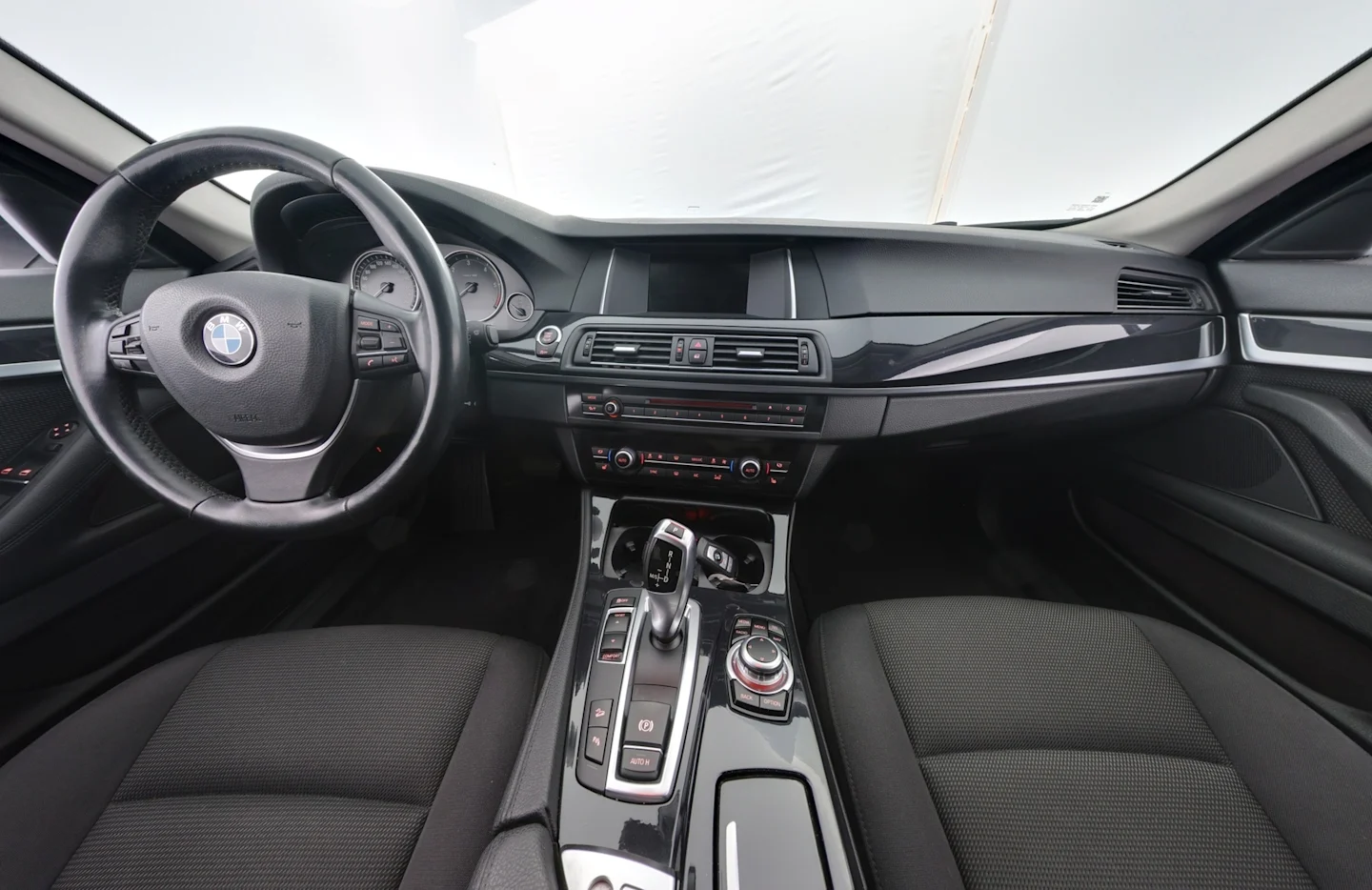 Car Image - 4WGwWQINfUd6xEqK7GJP4k