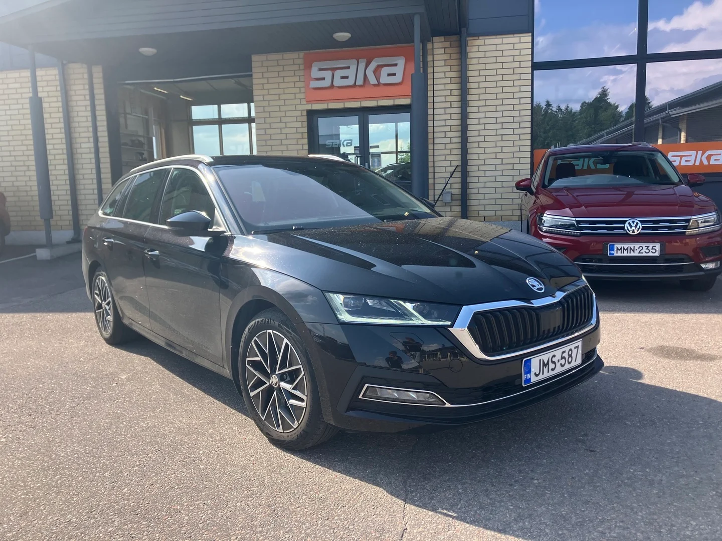 Car Image - 60sDBNhmfen0gk4TfDIjvY
