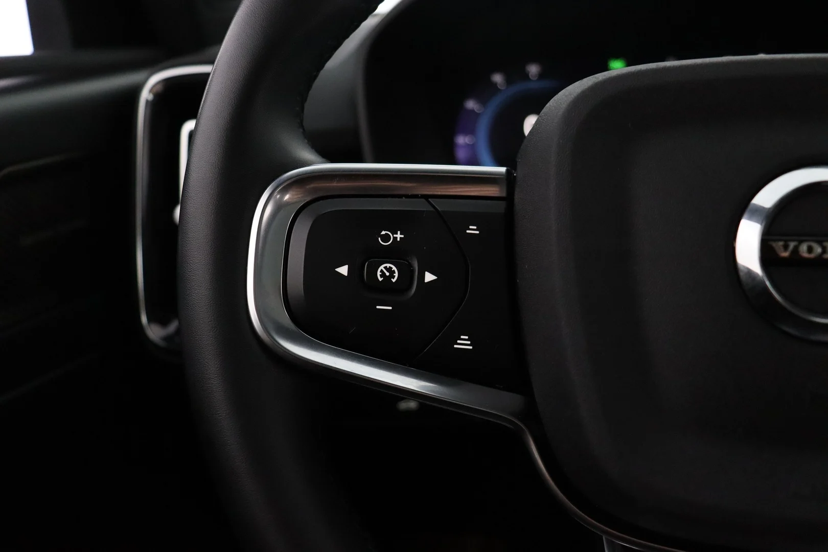 Car Image - 1C8BPQ1E1943FpjwwGCuce