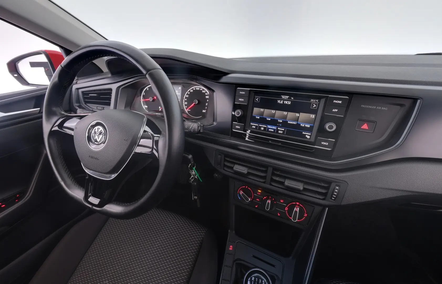 Car Image - 7lINzQMIFpDr0BjvZFV4lR