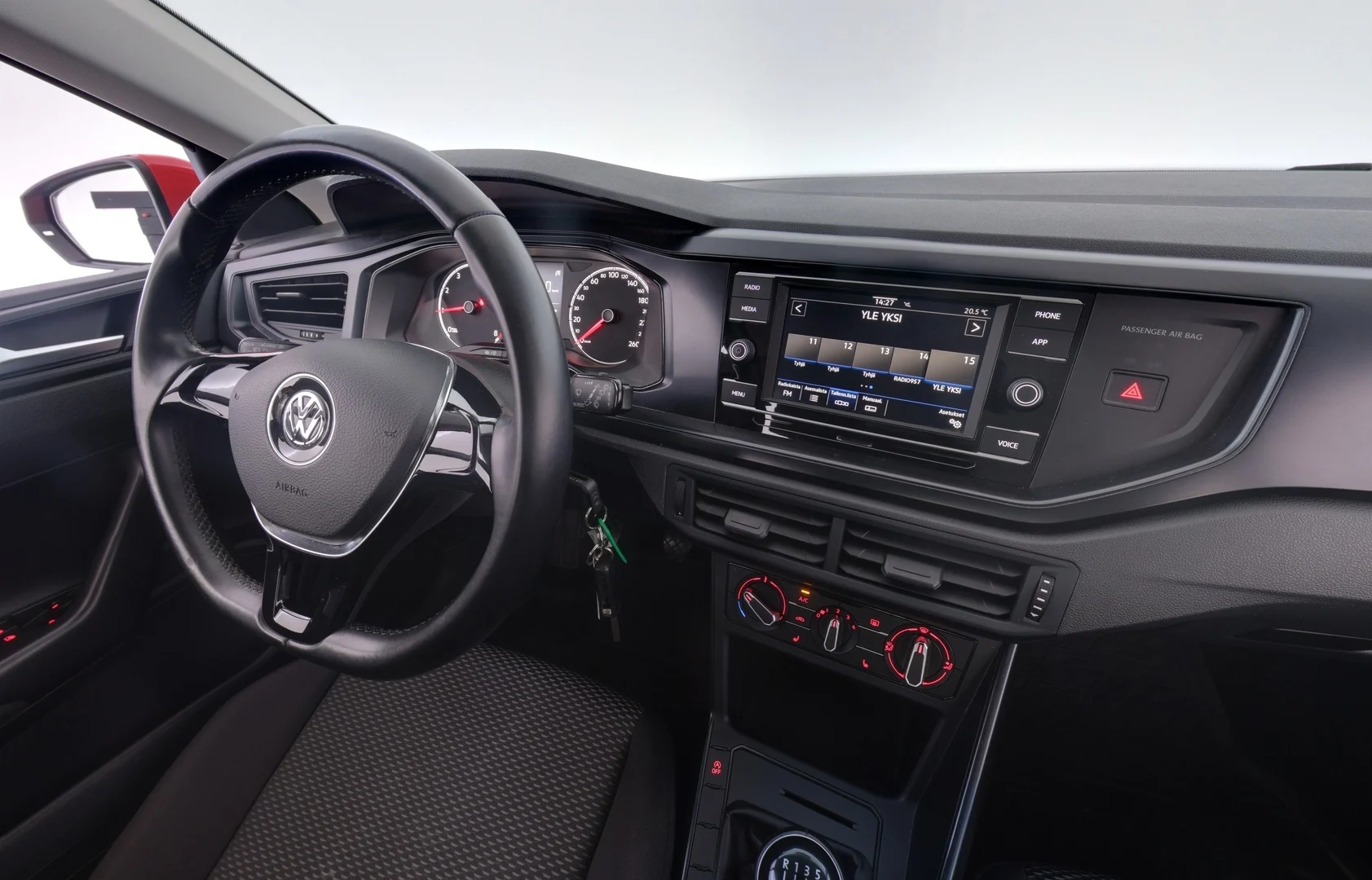Car Image - 7lINzQMIFpDr0BjvZFV4lR