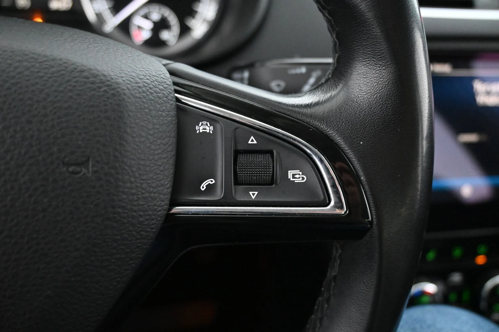 Car Image - 1PPpNrUcgCgMzAPBAW1jR3