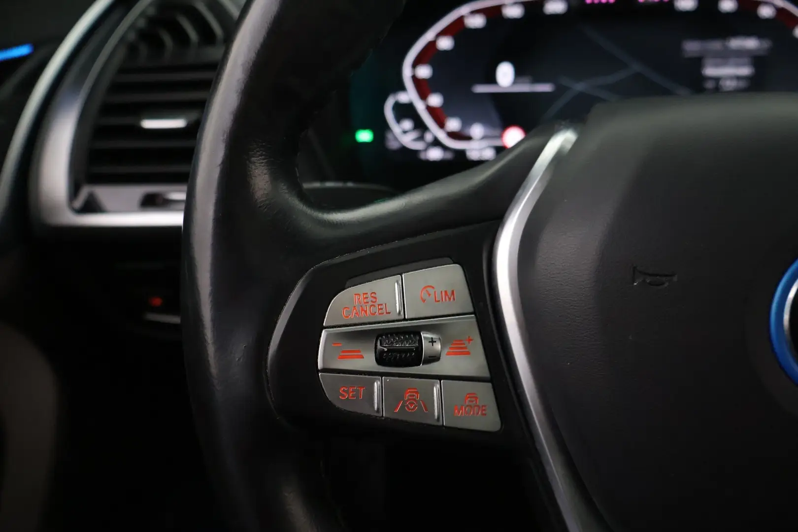 Car Image - X2DBPdBJK0BOHbaUUcaca