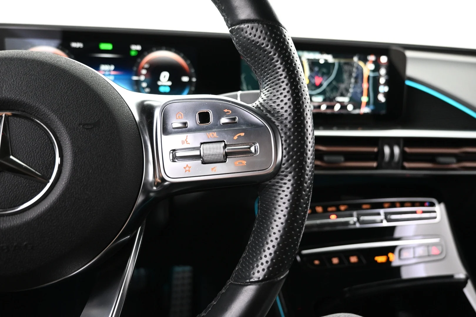 Car Image - 1hUXJM6u0pnDEF5mNBFzbc