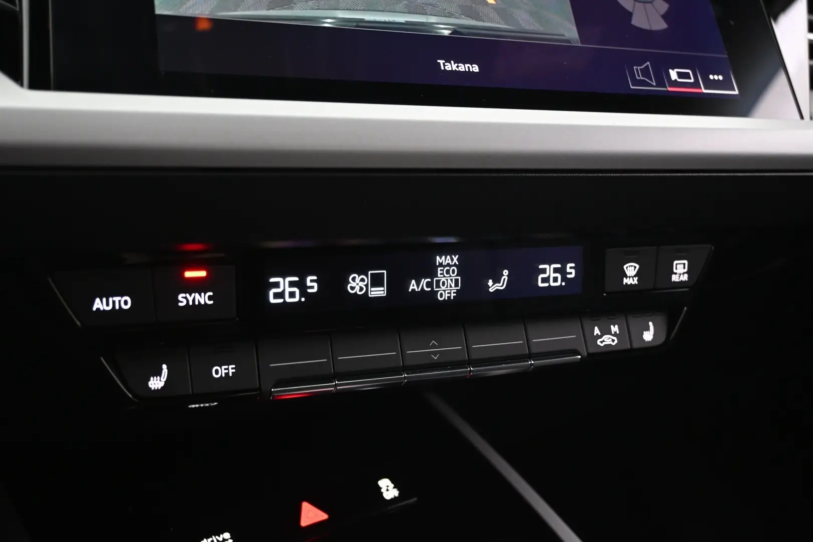Car Image - 18gJPAwguVAKGDuuC7q7Z2