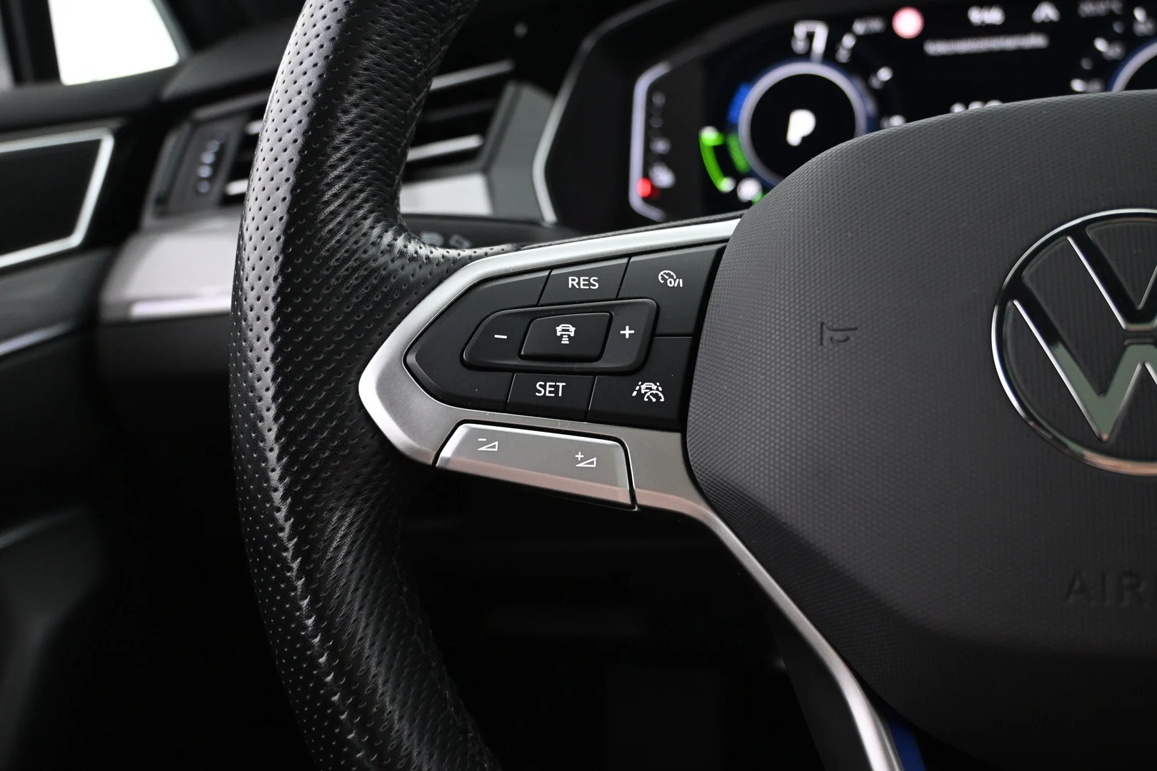Car Image - 1diIO1SrZmecC6RvxSQGlz