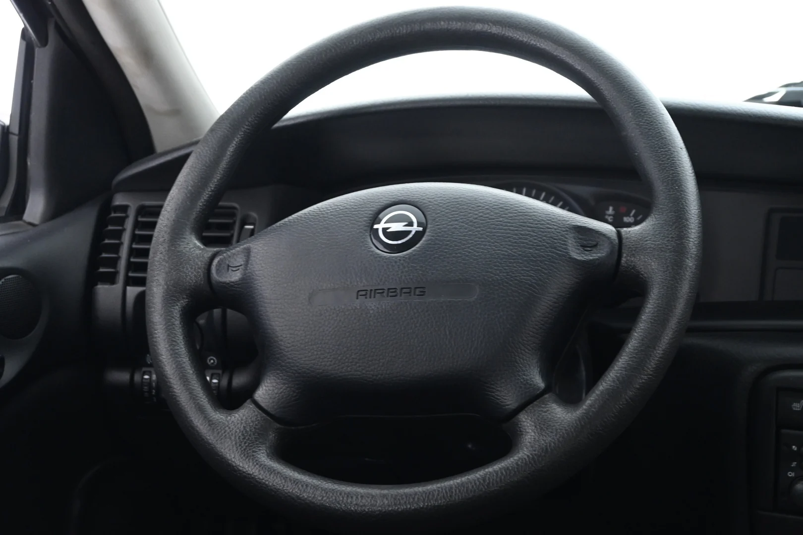 Car Image - TlP9fbfr3QsvjVJ1VkUJb