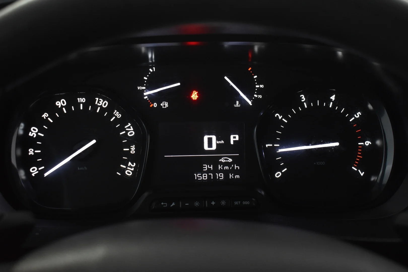 Car Image - 6jL4xAl0D0VtAY848oSD8X