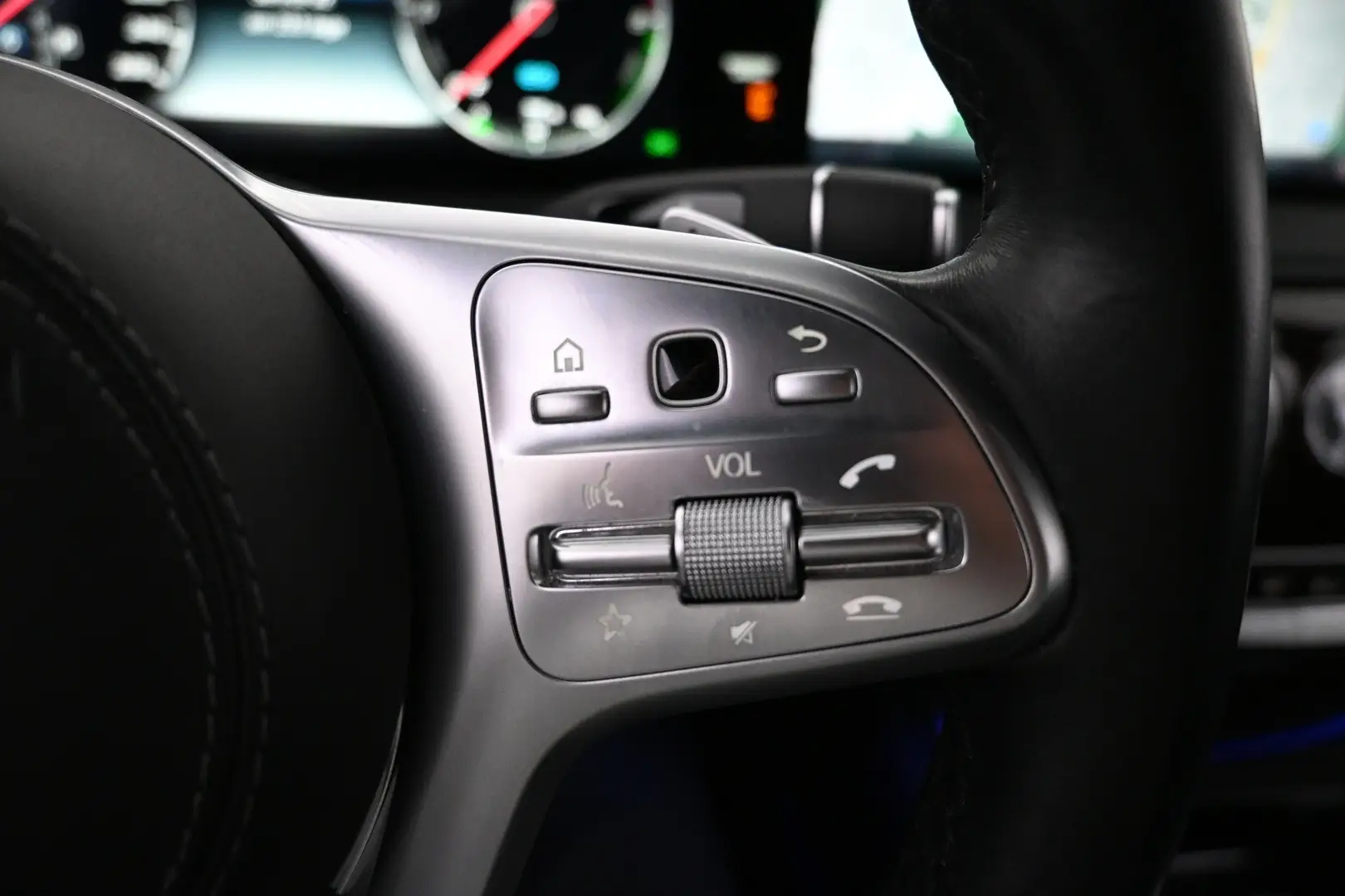 Car Image - 3U1zI9cXg12rbPdq04SogI
