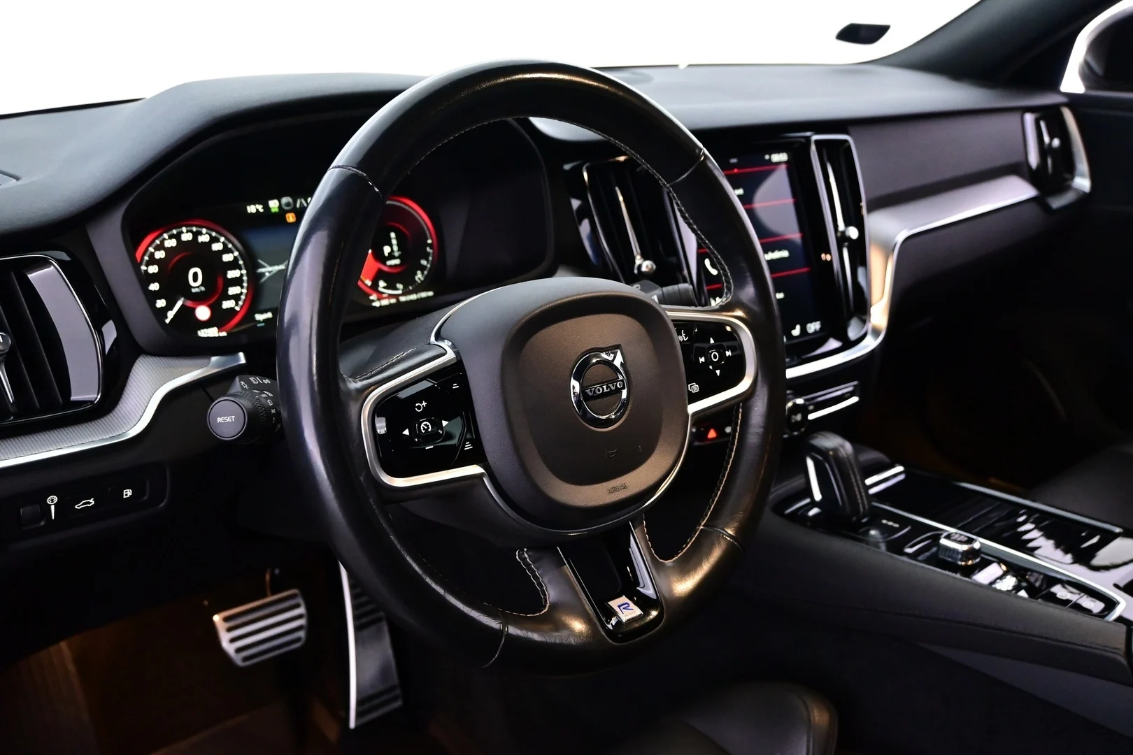 Car Image - 6tdxopTJumDh7j9t51Fyu