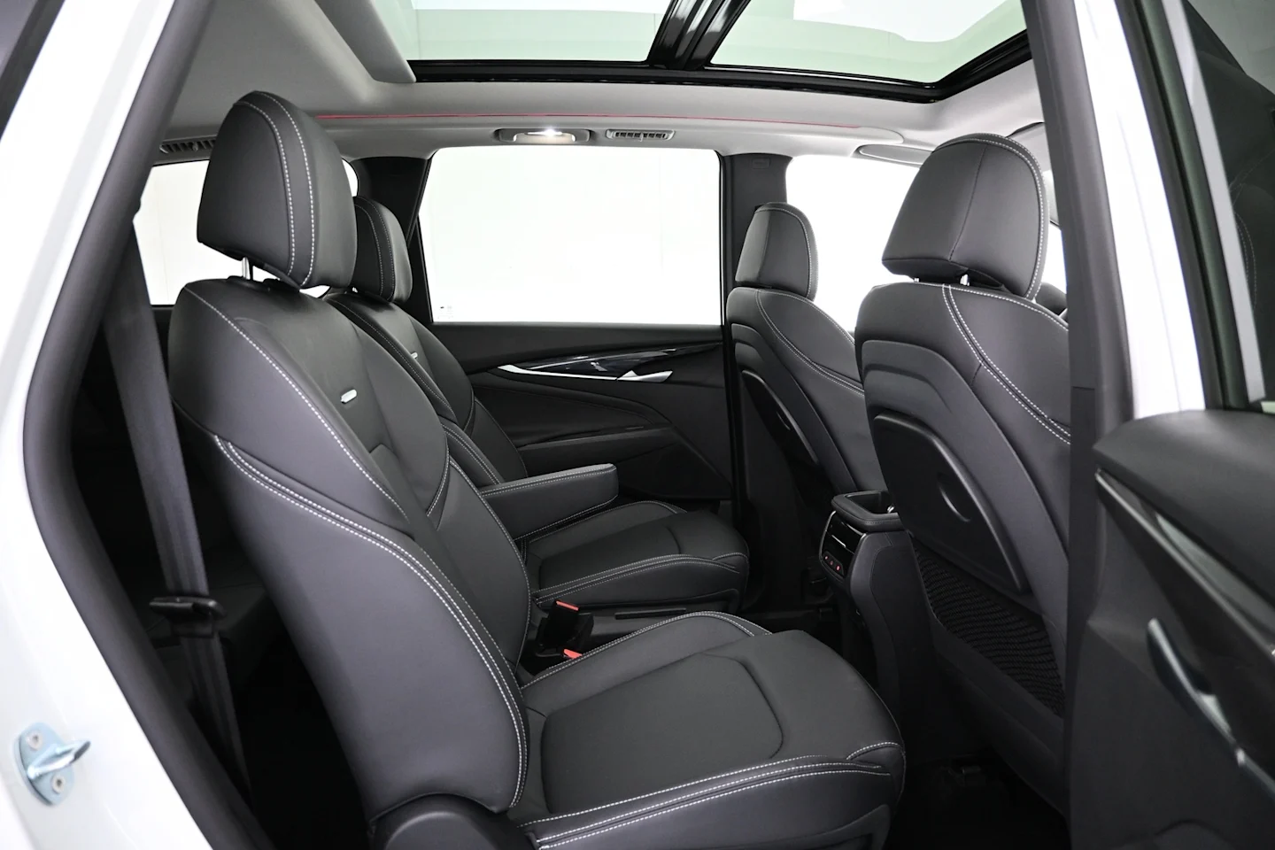 Car Image - 7oEJRWYqaktwAUWut4xvfS
