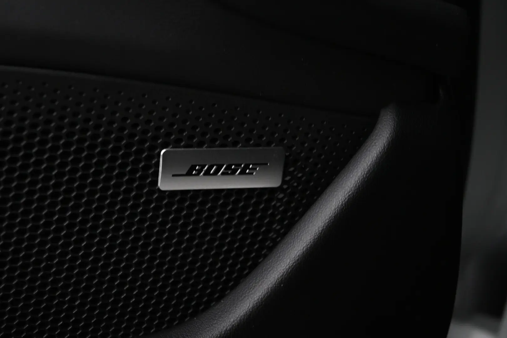 Car Image - 2HyFVCVcqScRHj39CS25d1