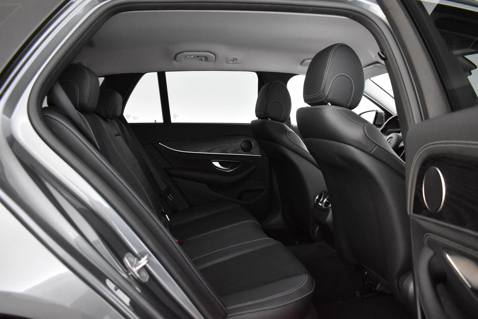 Car Image - 41GRjqWvMgLA26D4fSlhCv