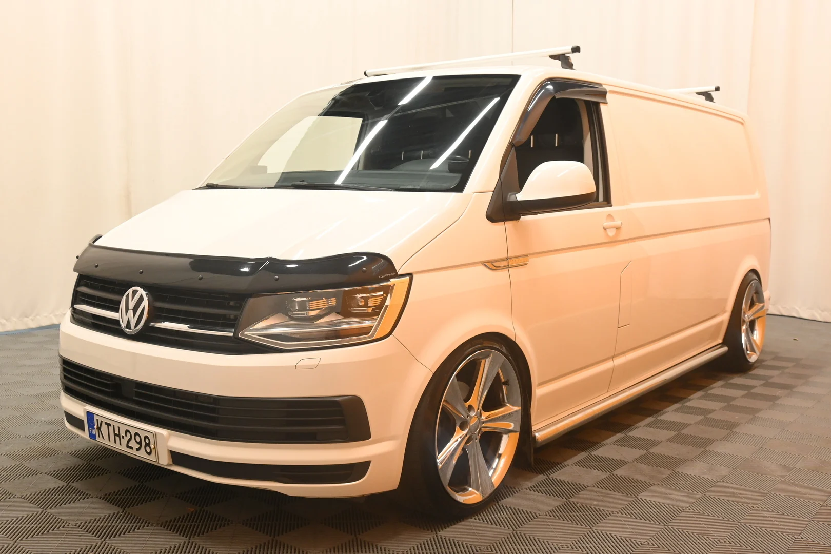 Car Image - 3A4bgaZucS8xOsNmjM6XXW