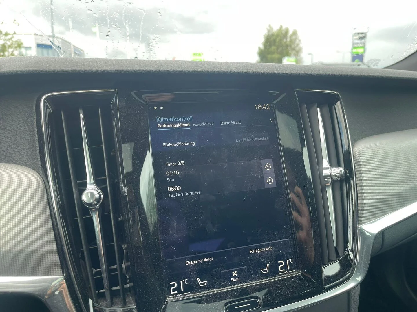 Car Image - 70gDAje6vWfTQyM9nAXLPV