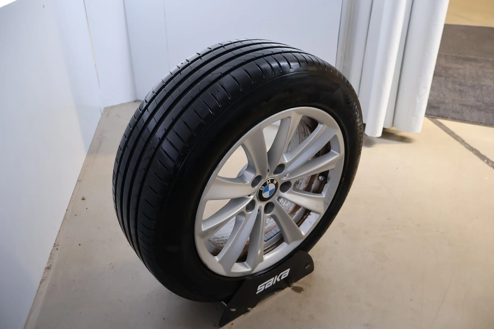 Car Image - 1pEDvPv8NKM41yyP36NMzU