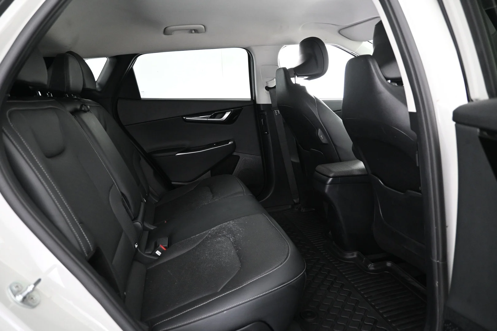 Car Image - 6wL5hFqIMMDMcGancXDZpl