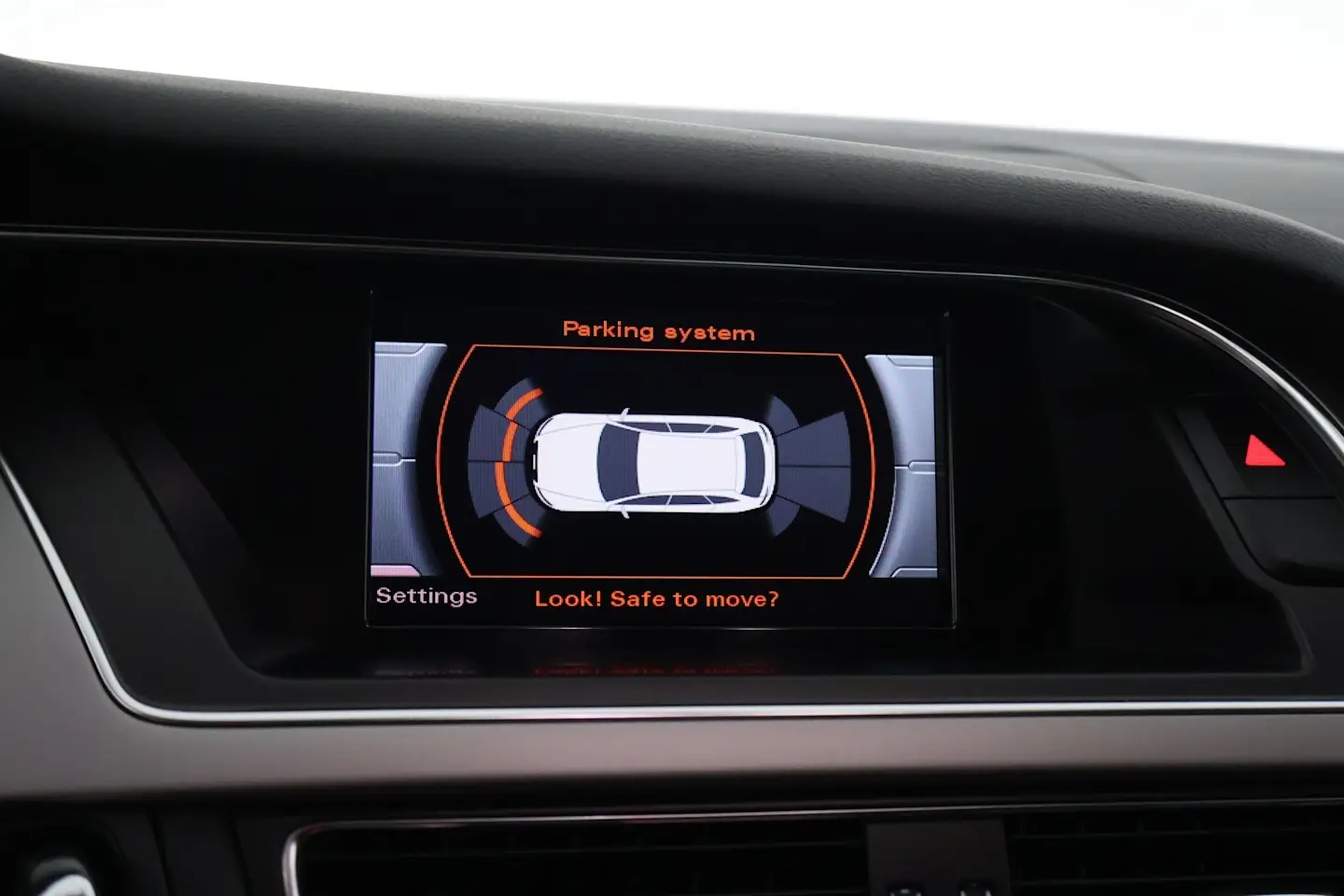 Car Image - 7HzJIOJfSh5kYWFG3XE5Kp