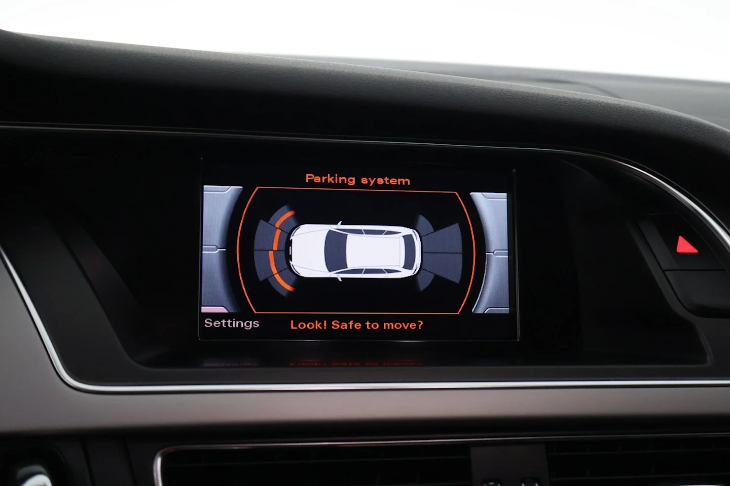 Car Image - 7HzJIOJfSh5kYWFG3XE5Kp
