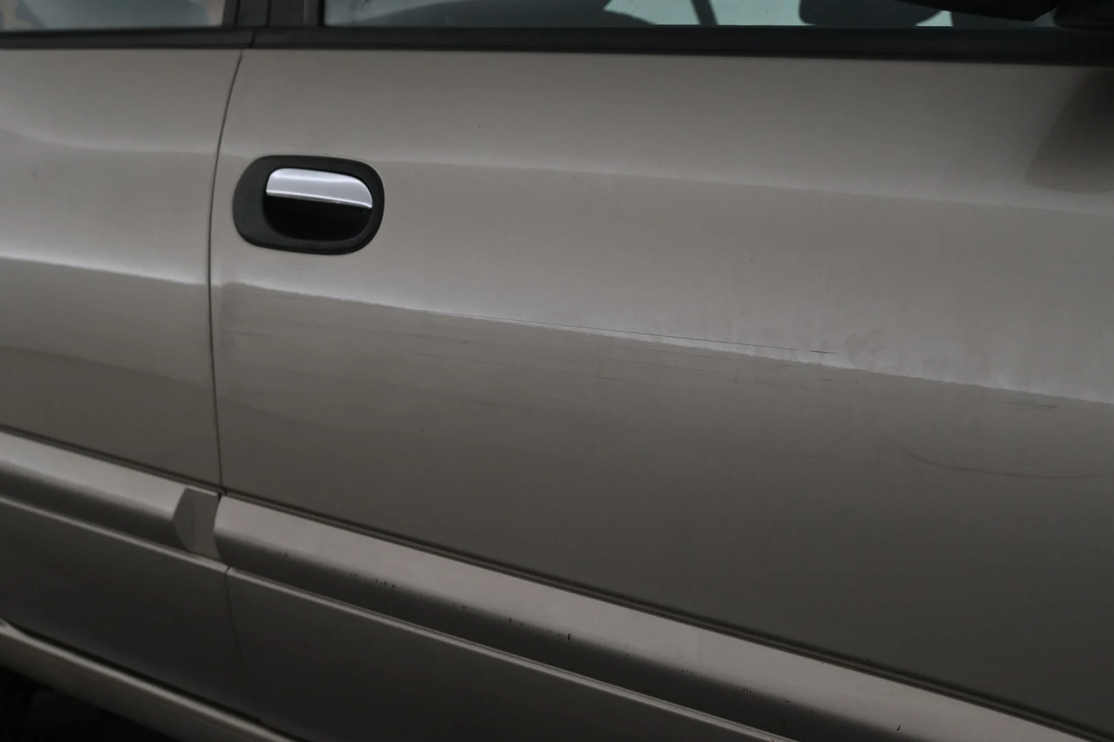 Car Image - 4byQPx40WCmW6TvMeo6dXy