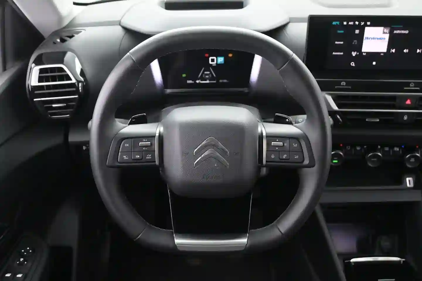 Car Image - 1tarEJNeGFkJuG7siqoVtU