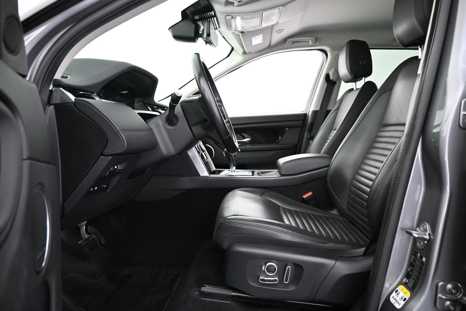 Car Image - 4ltY2ivINJpuJLZjpMROD8