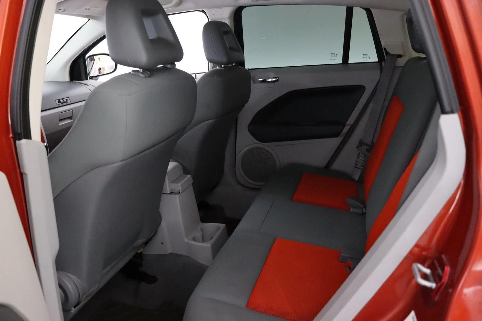Car Image - 5NiziwLjy2r9QB7dE3g8yx