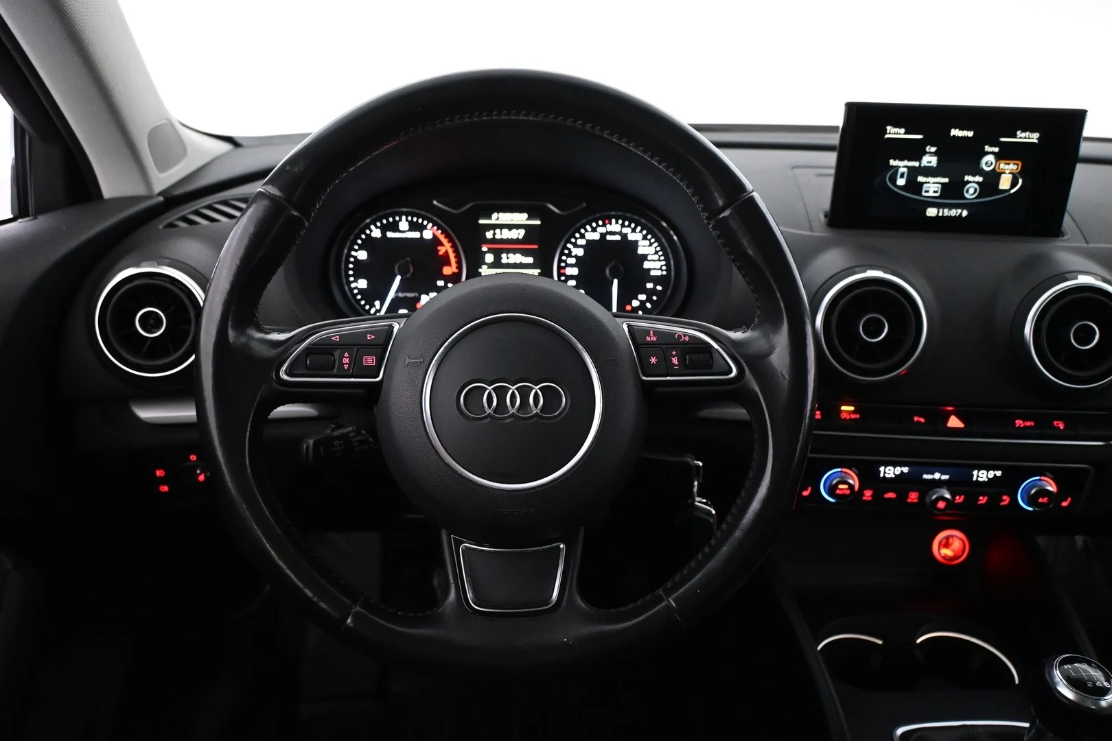 Car Image - 2qXf6kFNL5MZsO0z3wZsRi