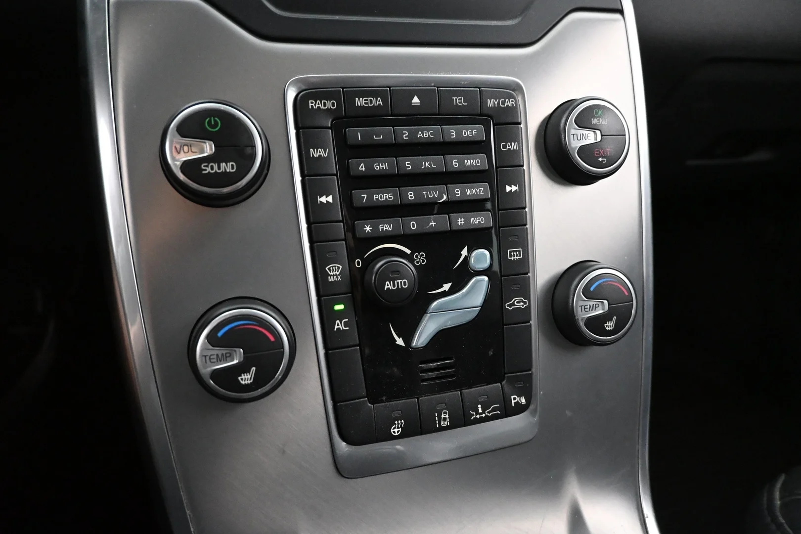 Car Image - 2PY2kmPEL2qYPeY355cVj5