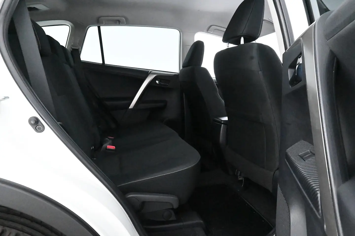 Car Image - 28kZPGOZOyXqq6amRKZOvq