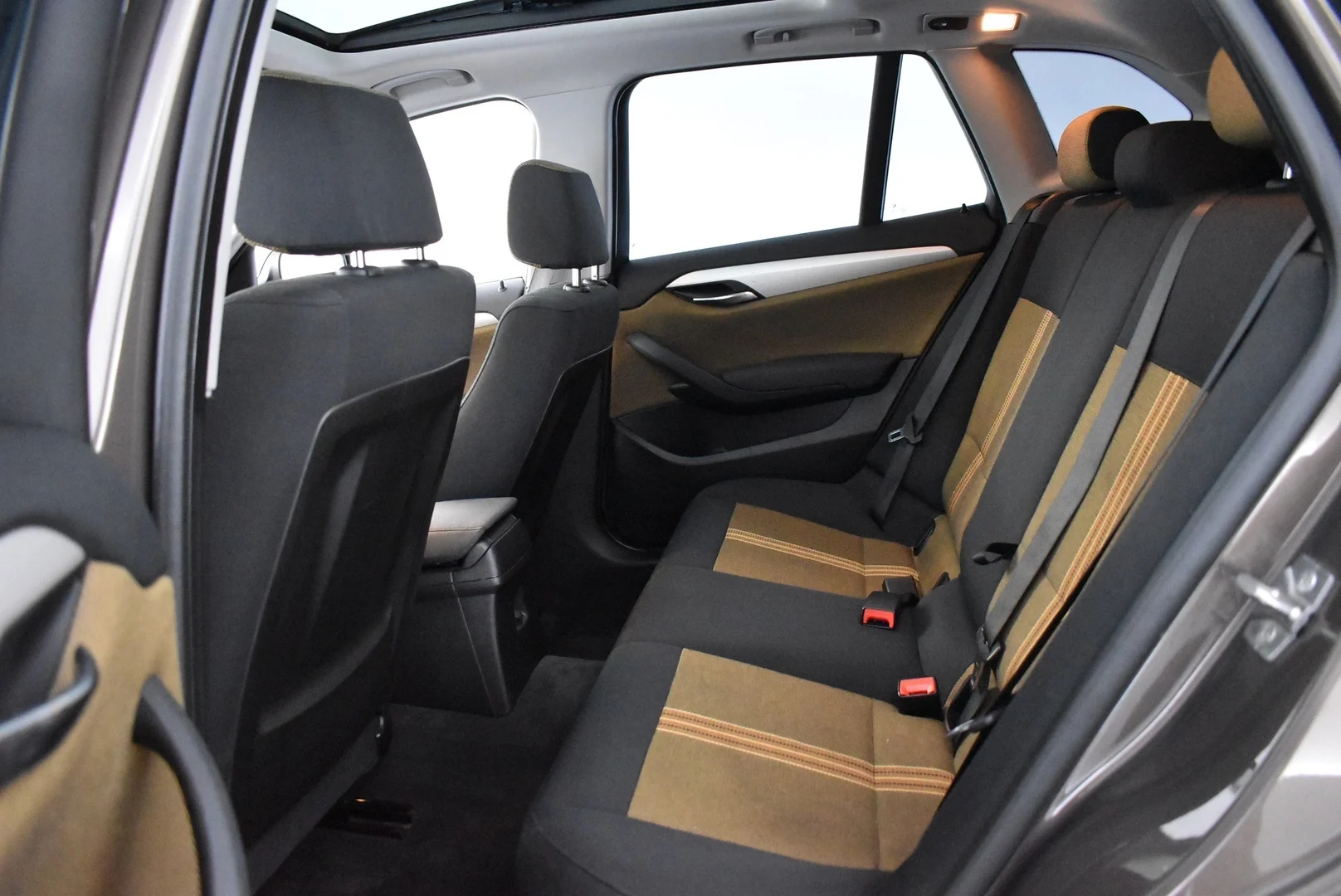 Car Image - 70RGNvfYbL75hQIssHms68