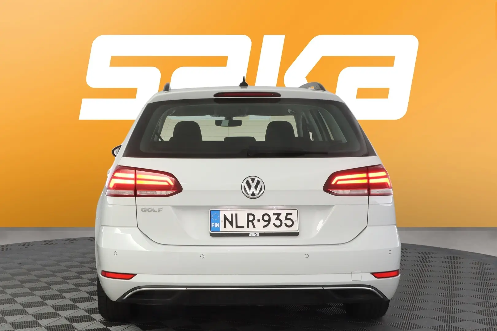 Car Image - 3pn8YRoQdVgMsecVoDpmxO