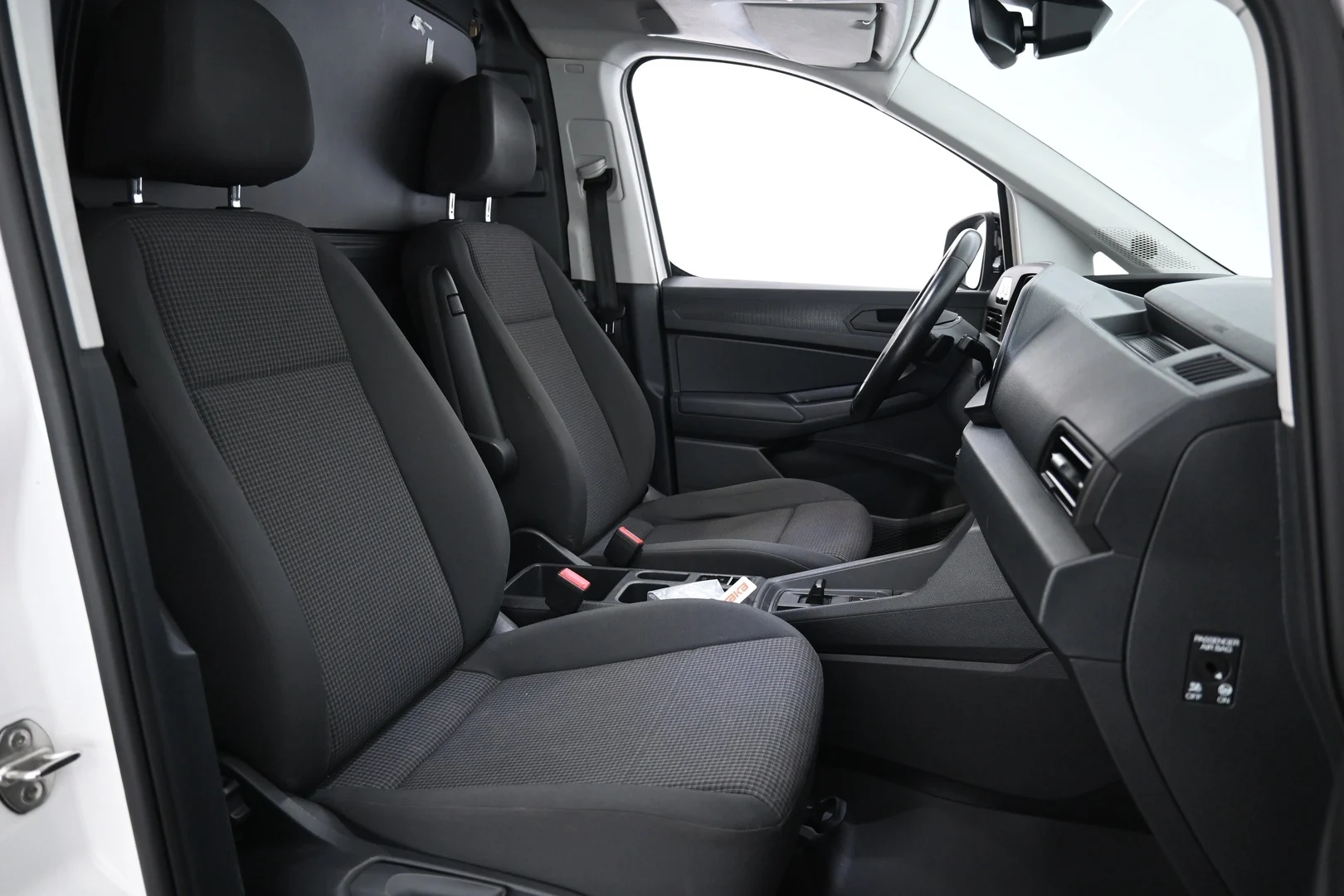 Car Image - 6LsLrnYahxncvRmyKCtAhV
