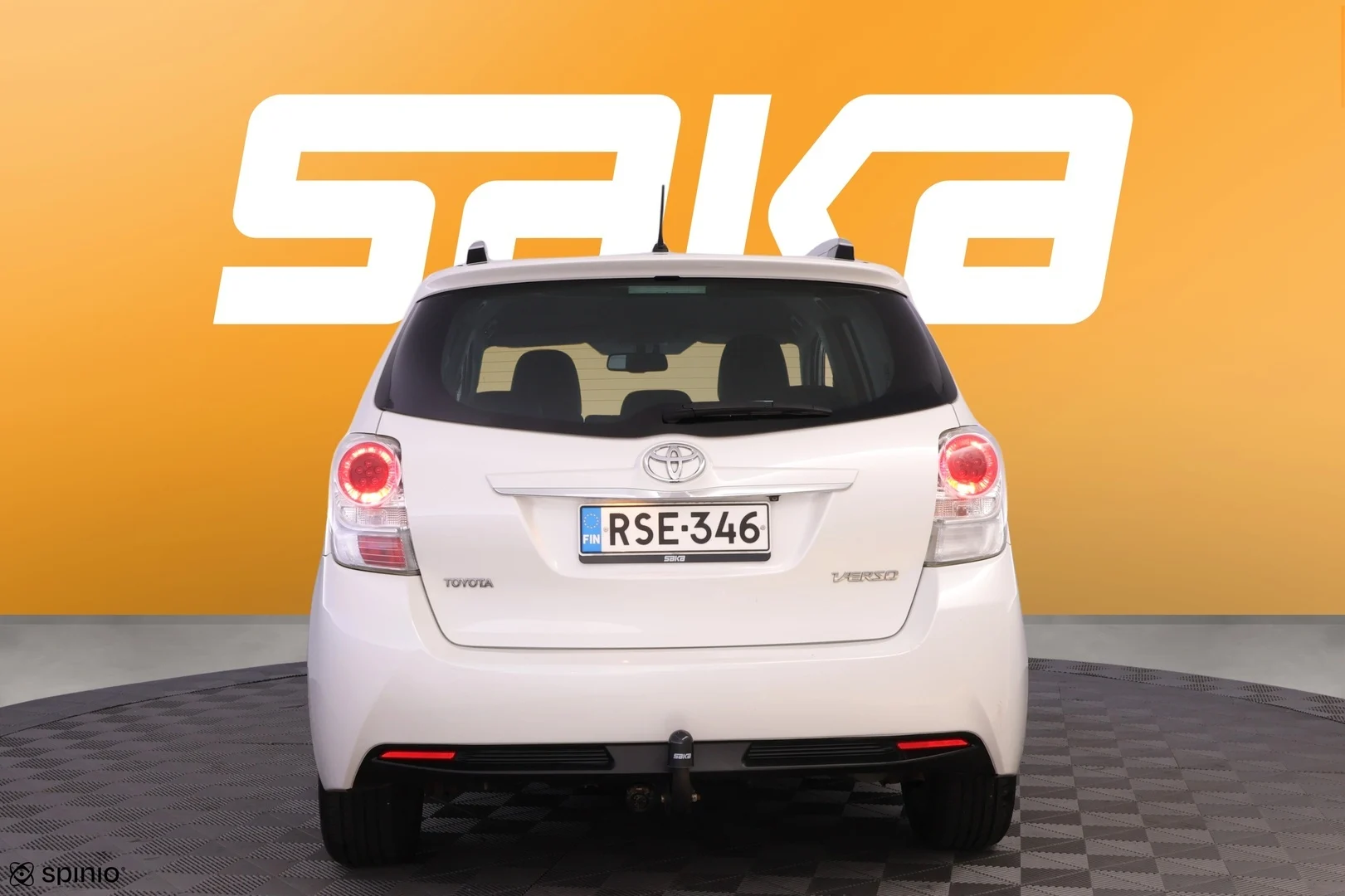 Car Image - 4xOVtSgMLuxktAIE0o2Vfn