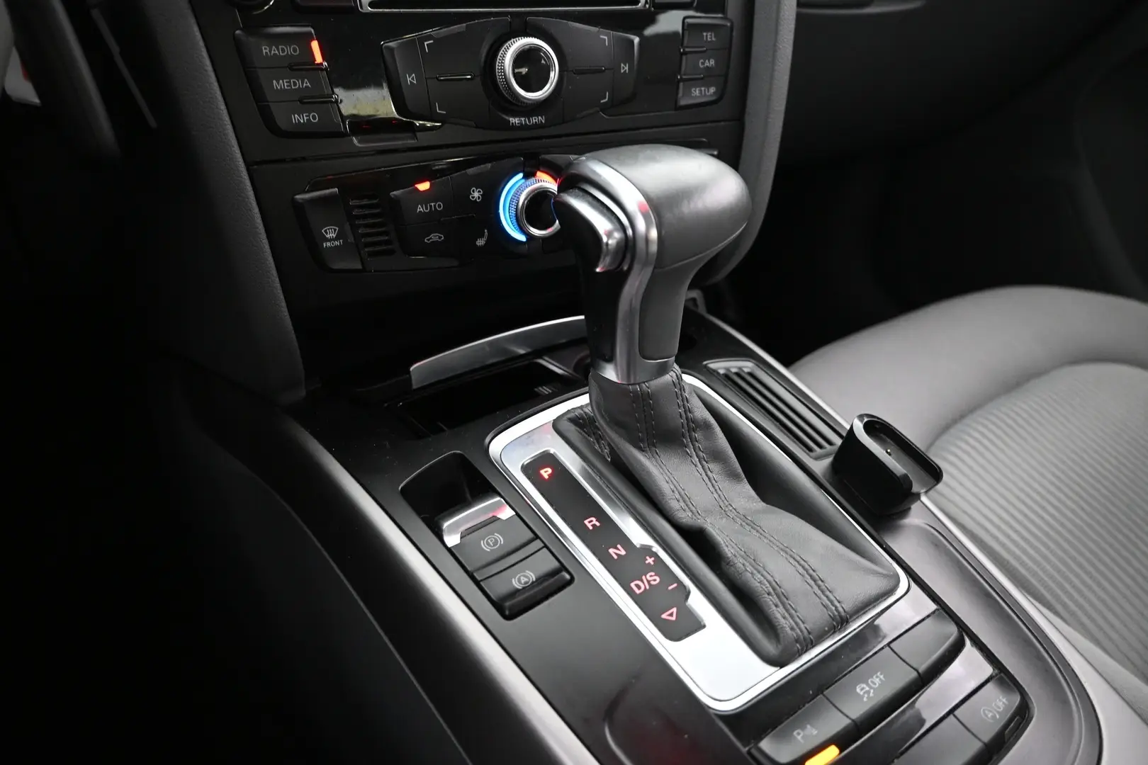 Car Image - 56iZCVwER9s9BDmAEDbYrk