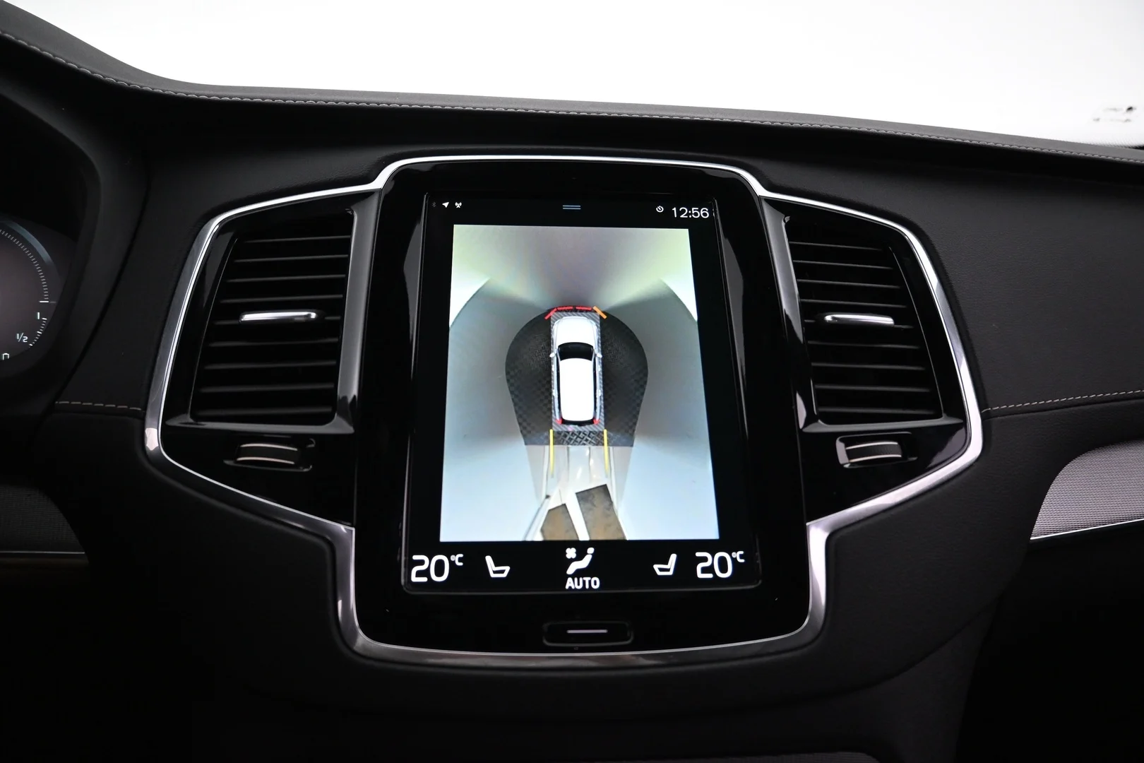 Car Image - 4MB6D1kKajtsFz38G81ih3